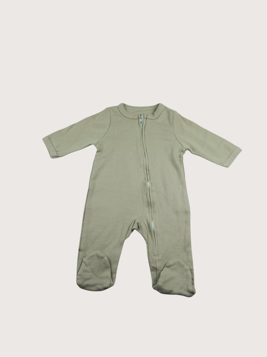 Trios Kilo Sept | Baby Green Pyjama Romper